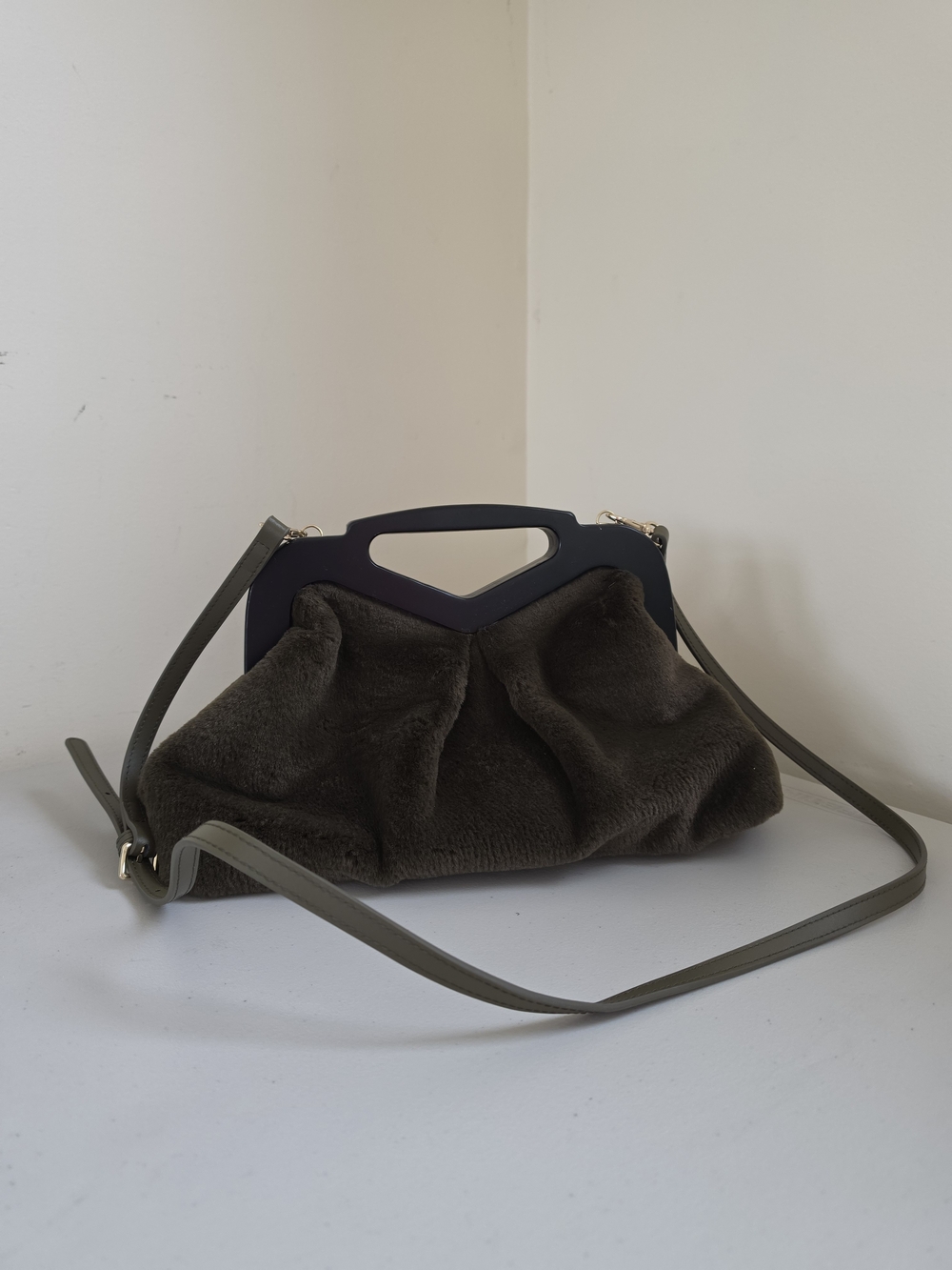 BTB Los Angeles Green Faux Fur Frame Crossbody Clutch Bag